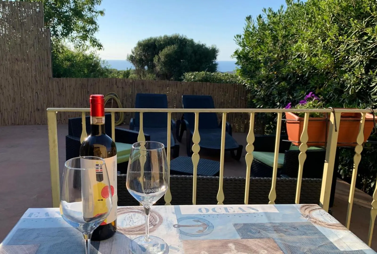 Feriehus Vista Mozzafiato Ad Isola Rossa Villa